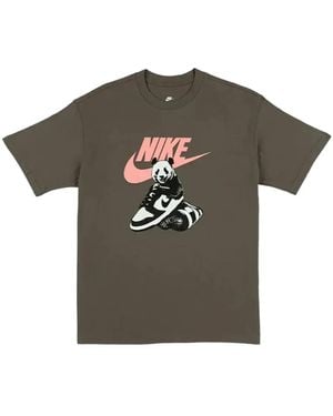 Nike Panda Dunk Tシャツ - グリーン