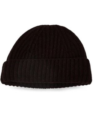 Aragona Ribbed-Knit Beanie Hat - Black