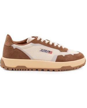 Autry Wildpace Low-Top Trainers - Pink