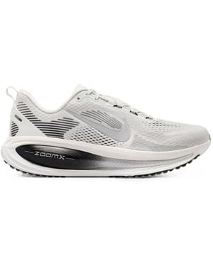 Nike Vomero 18 Zoomx Paneled Sneakers - White