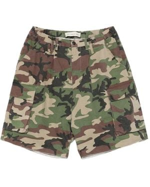 Stay Human On Earth Camouflage-Pattern Cargo Shorts - Green