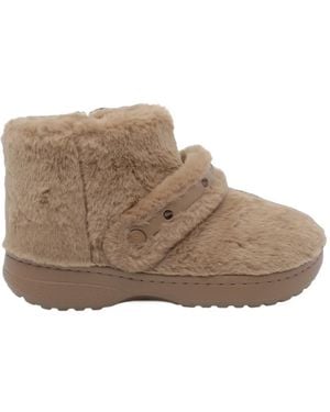 Crocs™ Classic Unfurgettable Stiefeletten - Braun