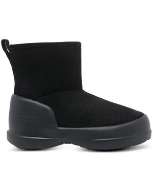 Moon Boot Mezzaluna Suede Boots - Black