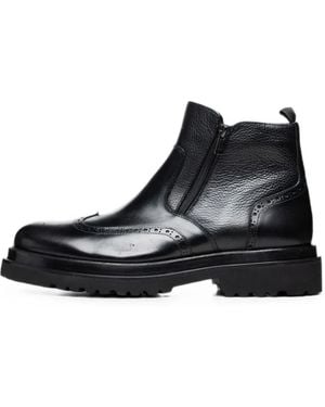 Poche Paris Brogue-Detail Ankle Boots - Black
