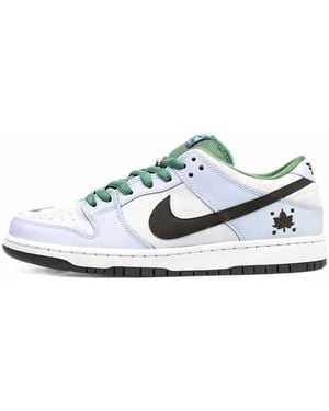 Nike Dunk Low Premium Sb Sneakers - White