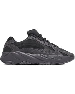 Yeezy Boost 700 V2 "Vanta" Sneakers - Black