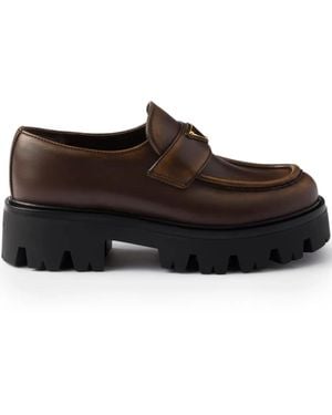 Prada トライアングルロゴ プラットフォームローファー - ブラウン