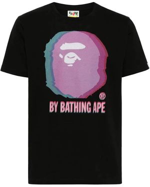 A Bathing Ape Glitch Art By Bathing Ape T-Shirt - Schwarz