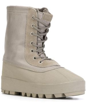 yeezy boots mens