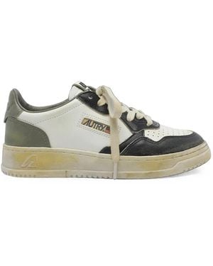 Autry Super Vintage Leather Low-Top Sneakers - White