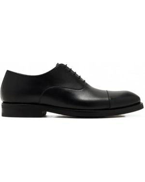 Magnanni Cap-Toe Oxford Shoes - Black