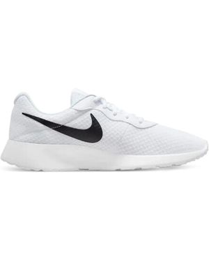 Nike Baskets Tanjun - Blanc