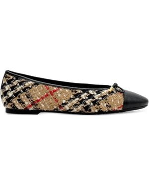 Burberry Check Highgate Ballerinas Aus Bouclé - Weiß