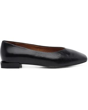 Ángel Alarcón Leather Ballet Flats - Black