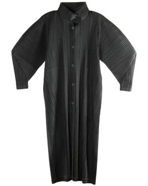Pleats Please Issey Miyake Geknöpfter Plisseemantel - Schwarz