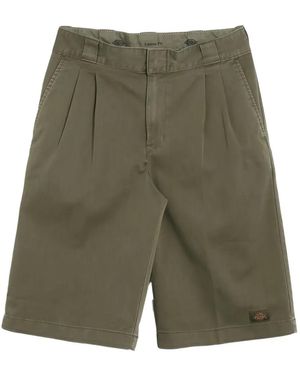 Dickies Pleated Logo-Patch Shorts - Green