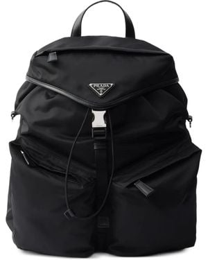 Prada Triangle Backpack - ブラック