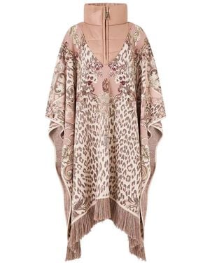 CAMILLA Poncho Aranjuez Animalia Acolchado - Rosa