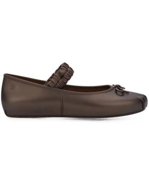 Melissa Sophie Scrunch Ballet Flats - White