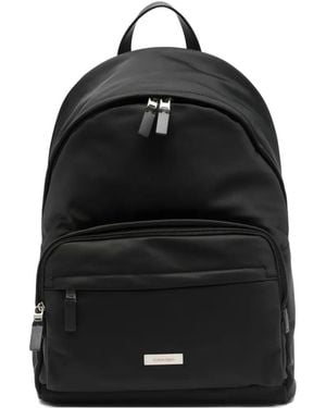 Calvin Klein Logo-Plaque Backpack - Black