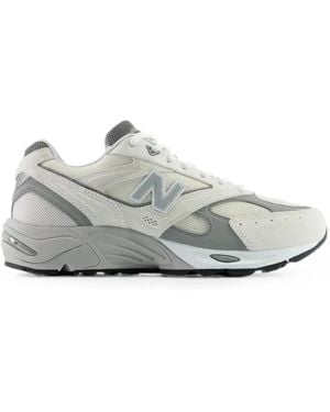 New Balance Chaussures 880R - White