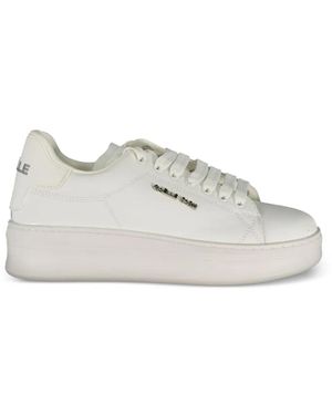 Gaelle Paris Platform Lace-Up Trainers - White