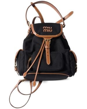 Miu Miu Mochila Con Parche Del Logo - Negro