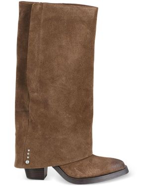 Ash Jackson Boot in Black Lyst