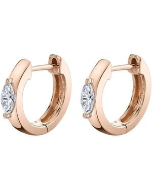 Anita Ko Pendientes Huggie Con Detalle De Diamante - Metálico
