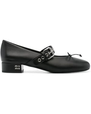 Miu Miu バックルストラップ パンプス - ブラック