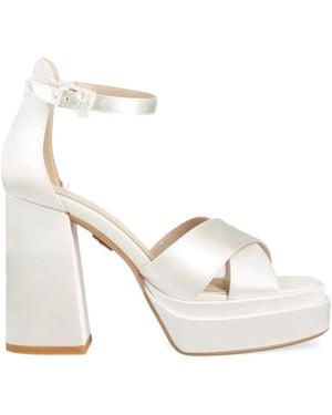 Buffalo Bonny Cross Sandals - White