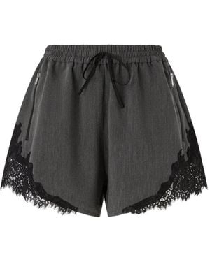 Pinko レーストリム ショートパンツ - ブラック