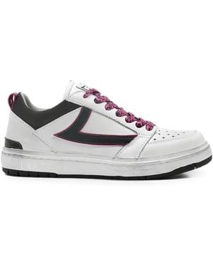 HTC Starlight Trainers - White