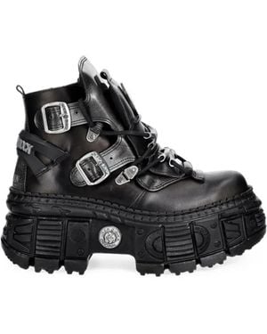 New Rock Wall Buckle-Strap Platform Boots - Black