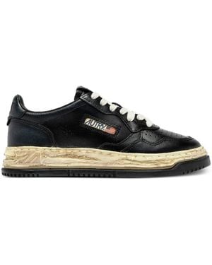 General Scale. X Mihara Yasuhiro Medalist Sneakers - Black