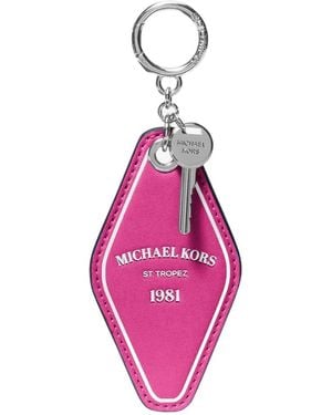 Michael Kors Hotel Key Charm - Pink