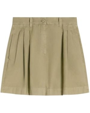 Weekend by Maxmara Pleated Shorts - Natural