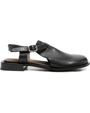 Linda Baumann Buckle-Fastening Flat Court Shoes - Black