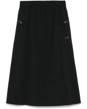 The North Face Schwarzer Elastischer Rock Mit Nordkuppel