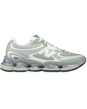 New Balance Abzorb 2000 Paneled Mesh Sneakers - White