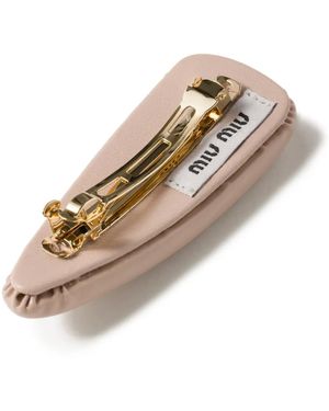 Miu Miu Patent Leather Hair Clip in White | Lyst