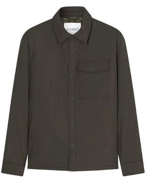 Closed Chest-Pocket Padded Jacket - Black