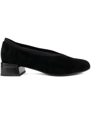 Linda Baumann Almond Court Shoes - Black