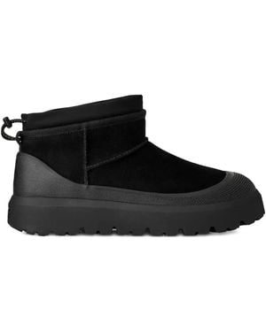 UGG Stiefel mit Plateau - Schwarz