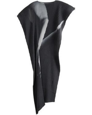 Issey Miyake Pleated Graphic-Print Maxi Dress - Black