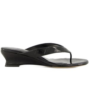 Le Monde Beryl 40Mm Micro Wedge Thong Sandals - Black