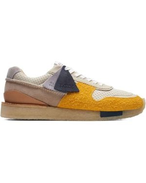 Clarks Torrun "yellow Combi" スニーカー - オレンジ