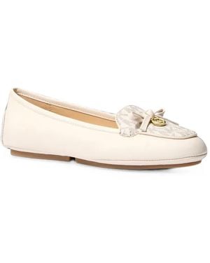 Michael Kors Leather Moccasins With Exclusive Wendy Logo - Natural