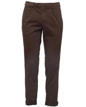 Briglia 1949 Pleated Slim-Fit Pants - Brown