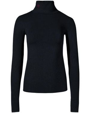 Perfect Moment Star-Embroidered Thermal Top - Black